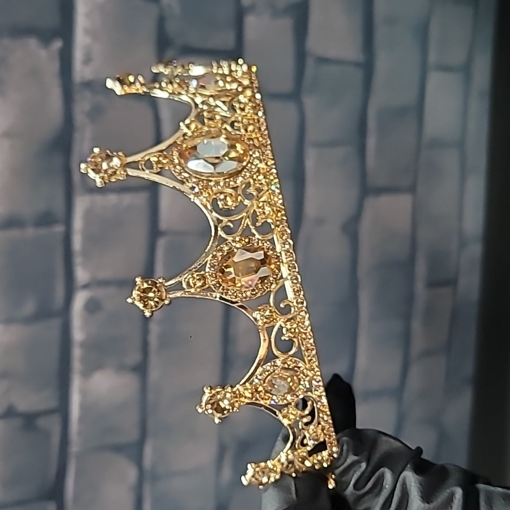 Elegant Metal Gold Tiara with Gold Rhinestones